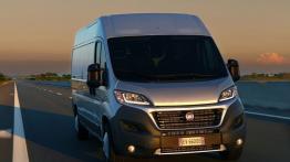 Fiat Ducato III Facelifting Furgon (2014) - widok z przodu
