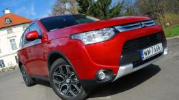 Mitsubishi Outlander III Facelifting - galeria redakcyjna - widok z przodu
