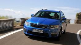 Skoda Octavia III RS Kombi 2.0 TSI (2013) - widok z przodu