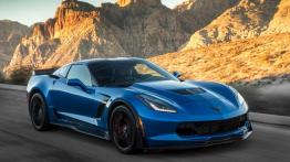 Chevrolet Corvette C7 Z06 Coupe (2015) - widok z przodu