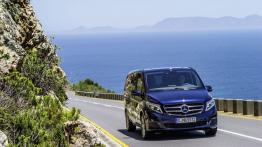 Mercedes klasy V (2014) - widok z przodu