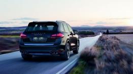Porsche Cayenne III Turbo (2011) - widok z tyłu