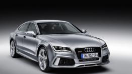 Audi RS7 Sportback - przód - reflektory włączone