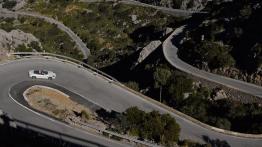 Aston Martin DB9 Volante - widok z góry