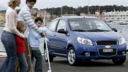Chevrolet Aveo Hatchback 3D - widok z przodu