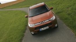 Mitsubishi Outlander III - widok z przodu