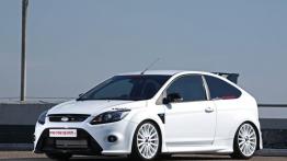 Ford Focus RS MR Car Design - przód - reflektory wyłączone
