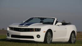 Chevrolet Camaro Cabrio Hennessey - przód - reflektory włączone