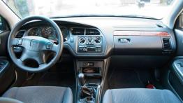Honda Accord VI Sedan - galeria społeczności - pełny panel przedni