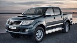 Toyota Hilux VII Double Cab Facelifting - widok z przodu