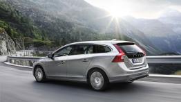 Volvo V60 Plug-In Hybrid - lewy bok