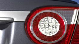 Jaguar XKR Coupe 2006 - prawy tylny reflektor - wyłączony