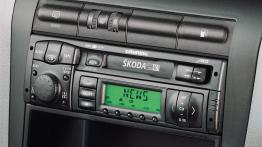 Skoda Octavia I Kombi - konsola środkowa