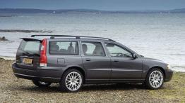 Volvo V70 - prawy bok