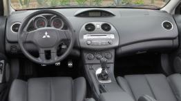 Mitsubishi Eclipse - pełny panel przedni