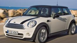 Mini Cooper D 2007 - widok z przodu