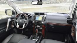 Odświeżona Toyota Land Cruiser notuje sukcesy