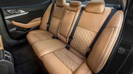 Nissan Maxima trafia do seryjnej produkcji