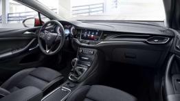 Nowa Astra oficjalnie zaprezentowana! Lżejsza i ładniejsza?