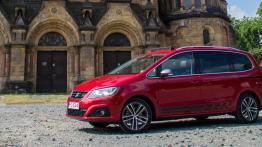 Saksonia zza kierownicy hiszpańskiego byka, czyli Seat Alhambra na wakacjach