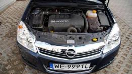 Opel Astra III sedan 1.3 CDTI - spory sedan dla oszczędnych