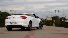 Opel Cascada - piękny kabriolet z polskiej fabryki