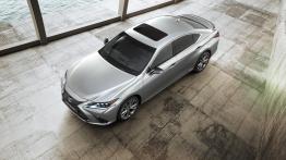 Lexus ES F Sport (2018)