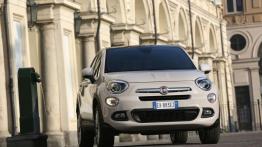 Fiat 500X Lounge (2015) - widok z przodu