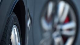 Mini John Cooper Works 2015 - opona