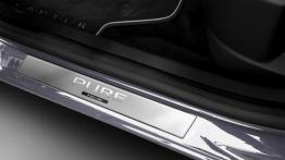 Renault Captur Pure (2015) - listwa progowa