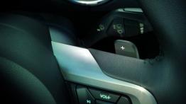 Ford Mustang VI Cabrio GT (2015) - wersja europejska - manetka zmiany biegów pod kierownicą