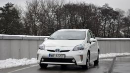 Toyota Prius IV Hatchback Facelifting  KM - galeria redakcyjna - widok z przodu