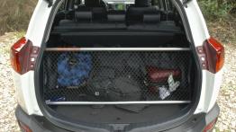 Toyota RAV4 IV - galeria redakcyjna - bagażnik, akcesoria