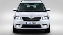 Skoda Yeti Facelifting (2014) - przód - reflektory włączone