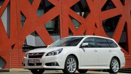 Subaru Legacy V Kombi Facelifting - widok z przodu