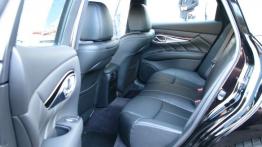 Infiniti M III - galeria redakcyjna - tylna kanapa