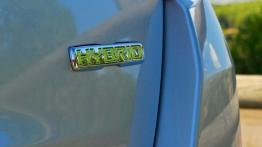 Kia Optima 2.0 DOHC HYBRID 190KM - galeria redakcyjna - emblemat