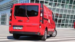 Opel Vivaro II 1.6 CDTI - galeria redakcyjna - widok z tyłu