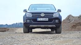 Volkswagen Amarok Double Cab 2.0 BiTDI 180KM - galeria redakcyjna - widok z przodu