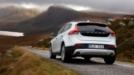 Volvo V40 II Cross Country Drive-E (2014) - widok z tyłu
