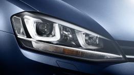 Volkswagen Golf VII Hatchback 5d TSI - prawy przedni reflektor - włączony