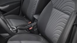 Opel Astra IV Sports Tourer Facelifting - fotel kierowcy, widok z przodu