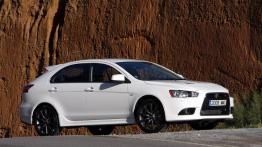 Mitsubishi Lancer Ralliart Sportback - prawy bok