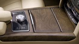 Mercedes Klasa E W212 - skrzynia biegów