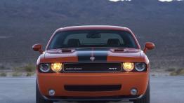 Dodge Challenger SRT8 - widok z przodu