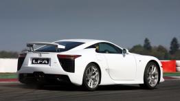 Lexus LFA - prawy bok