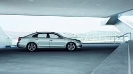 Volkswagen Passat - wersja amerykańska - prawy bok