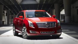 Cadillac XTS - widok z przodu