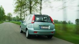 Chevrolet Rezzo - widok z tyłu