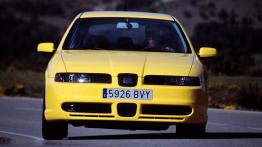 Seat Leon Sport FR - przód - reflektory wyłączone